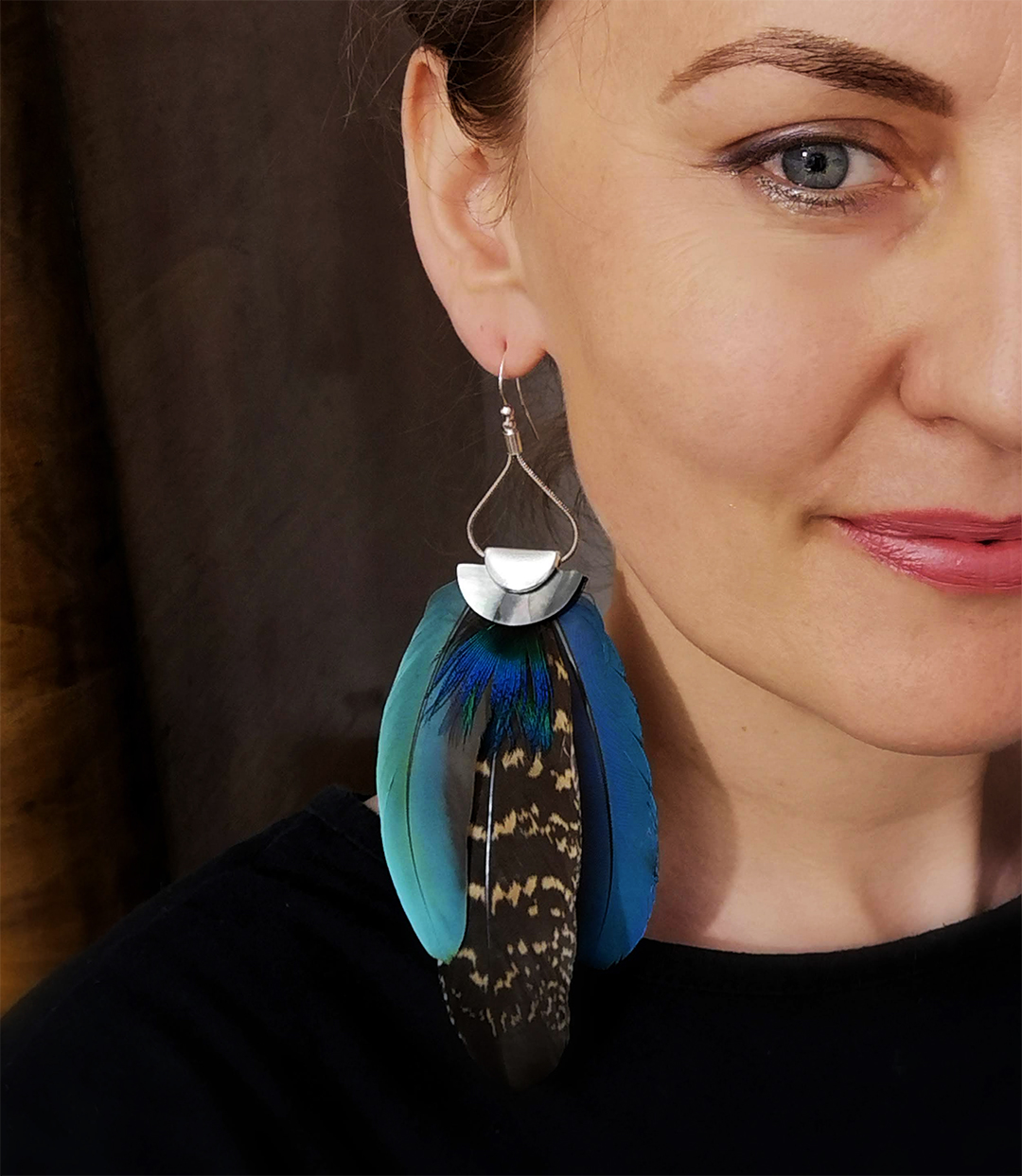 Ilona - Z głową w piórach